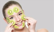 Prepare Kiwi fruit face mask for beautiful skin 